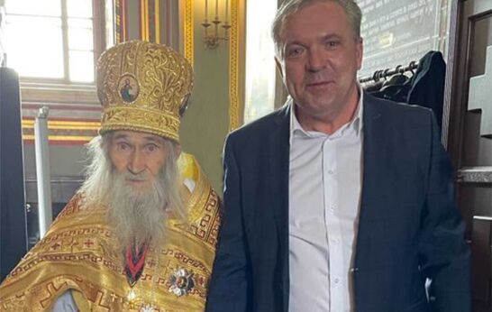 Cхиархимандрит Илий (Ноздрин) и Геннадий Николаевич Цурков поздравили с 77-летием со дня рождения Святейшего Патриарха Московского и всея Руси Кирилла.