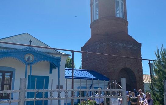 Схиархимандрит Илий (Ноздрин) и руководитель проекта 