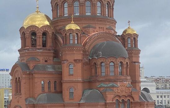 Cхиархимандрит Илий (Ноздрин) и руководитель проекта 