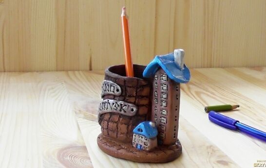 В  воскресенье 16 февраля с 10 до 16  Православная артель приглашает детей и их родителей на мастер-классы по лепке и гончарному делу. 