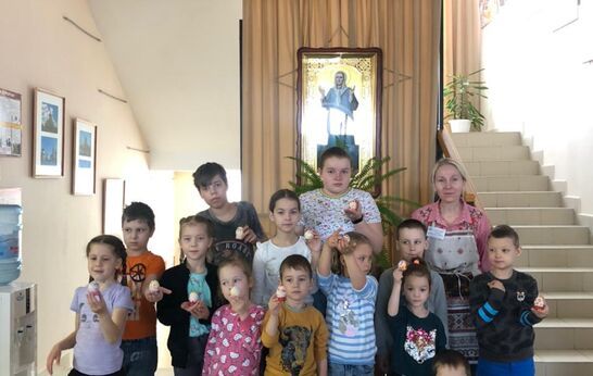 25 апреля в стенах Православной Артели состоялся мастер-класс «Роспись пасхальных яиц».