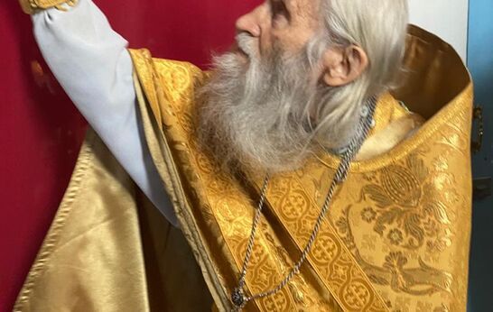 В день Собора Всех святых, схиархимандрит Илий (Ноздрин) отслужил литургию.