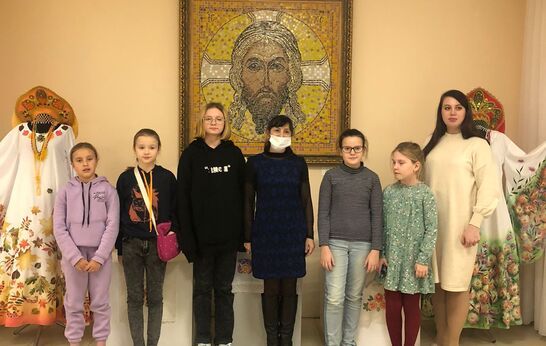 Сегодняшний день, полный эмоций и событий, порадовал нас ещё одним увлекательным мероприятием – лекцией по мотивам творчества П.И. Якушкина «Народные сказания о кладах, разбойниках, колдунах и их действиях».