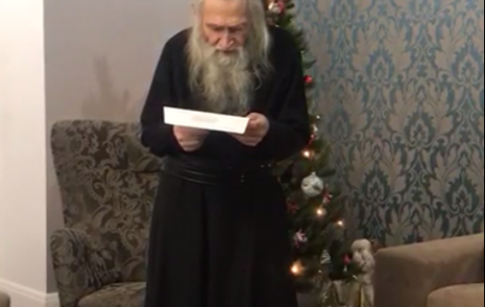 Схиархимандрит Илий (Ноздрин) поздравил православных россиян с приближающимся Рождеством Христовым.