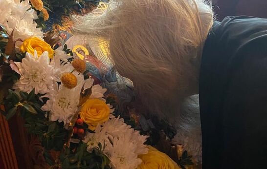 Батюшка Илий совершил Божественную литургию в храме Остробрамской иконы Богородицы.