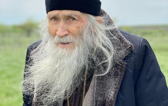 Схиархимандрит Илий (Ноздрин) и руководитель проекта «Вятский Посад» Геннадий Николаевич Цурков на Донской земле.