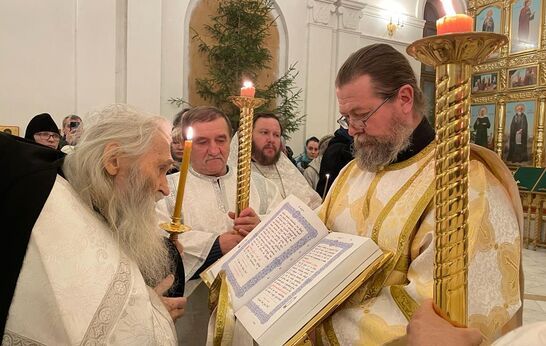 Схиархимандрит Илий (Ноздрин) возглавил праздничное Богослужение в Богоявленском храме города Козельска.