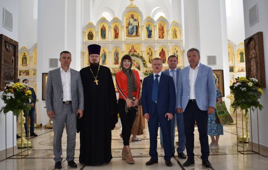 Артем Юрьевич Чайка посетил Духовно-православный центр п. Вятский Посад