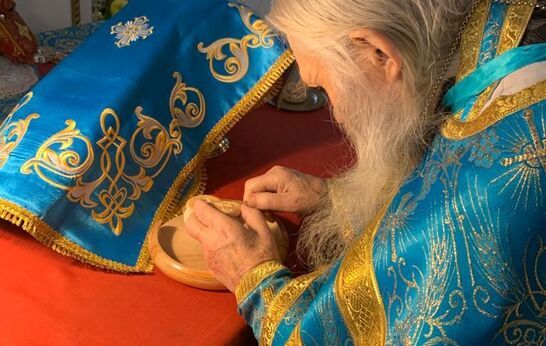 7 декабря схиархимандрит Илий (Ноздрин) возглавил Божественную литургию в Свято-Введенском женском монастыре Орла