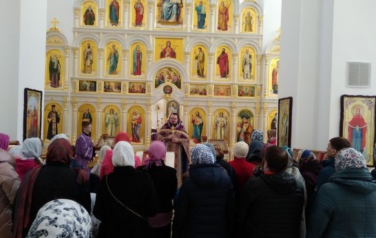 Тело Христово примите, источника бессмертия вкусите