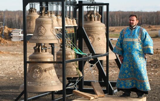 Подсобное хозяйство «Орловский колос» огласил первый колокольный звон.