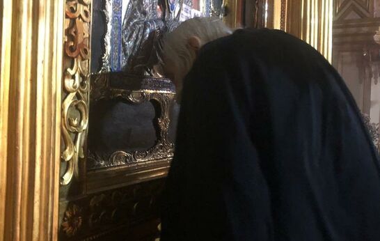 Схиархимандрит Илий (Ноздрин) помолился в Николо-Богоявленском Морском соборе