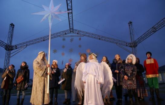 В духовно-православном центре «Вятский посад» прошли народные гуляния в честь праздника Рождества Христова